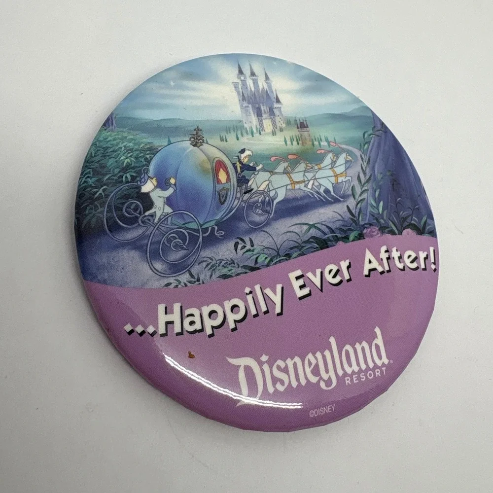 Retired Disneyland Happily Ever After Button Cinderella‎ Carriage Disney Pin